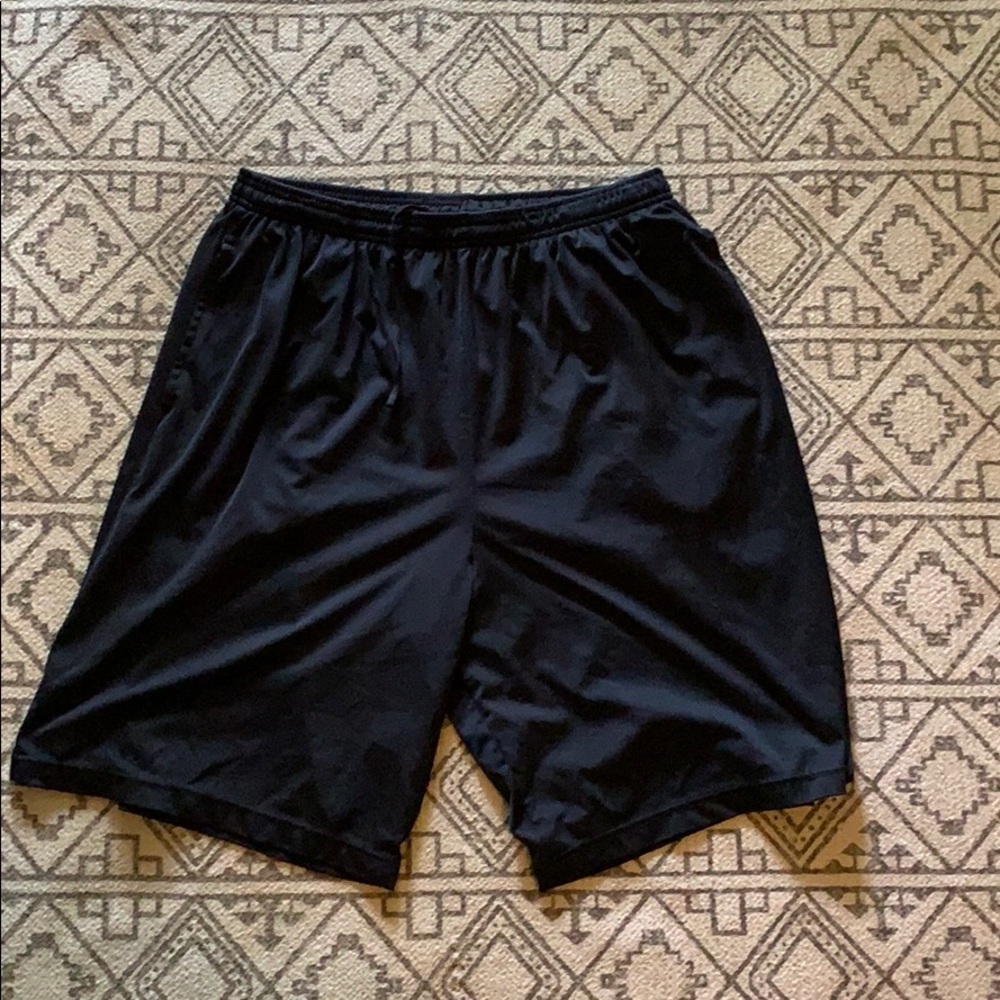 Black nike dri fit shorts xl